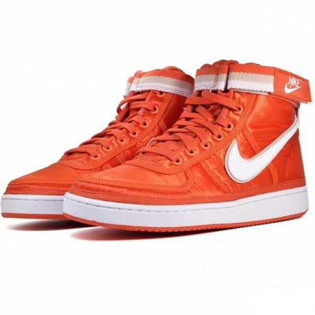 Кроссовки NIKE VANDAL HIGH SUPREME 318330-800